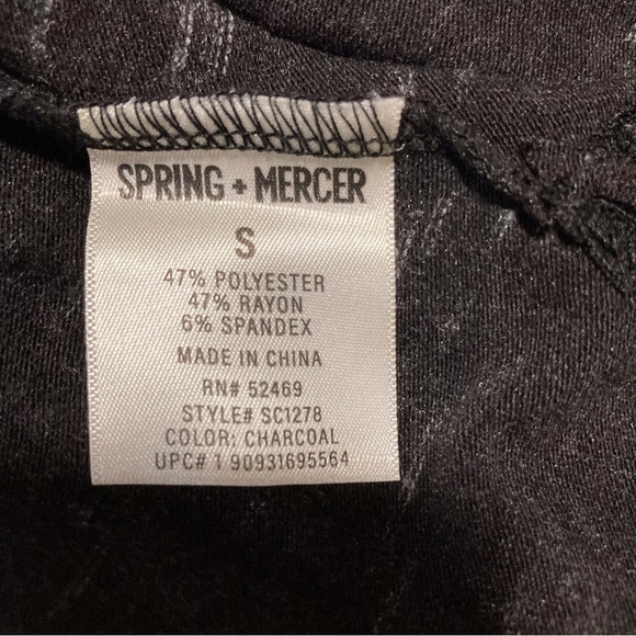 Spring + Mercer Space Dye Tee in Charcoal | Long Sleeve Tunic | Thumb Holes - Picture 6 of 9